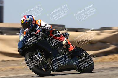 media/Oct-06-2025-2WTD (Mon) [[90522c3a0b]]/A Group/1pm (Grapevine)/